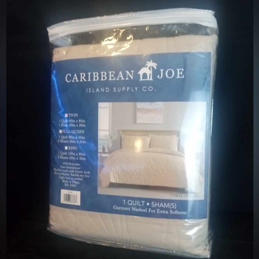 Carribean Joe Coral Outline 2 PC Twin Quilt Set with Sham Sand Color